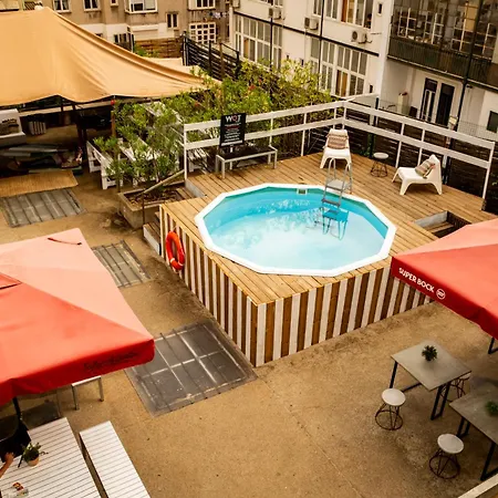 Albergue Wot Nomad Social *