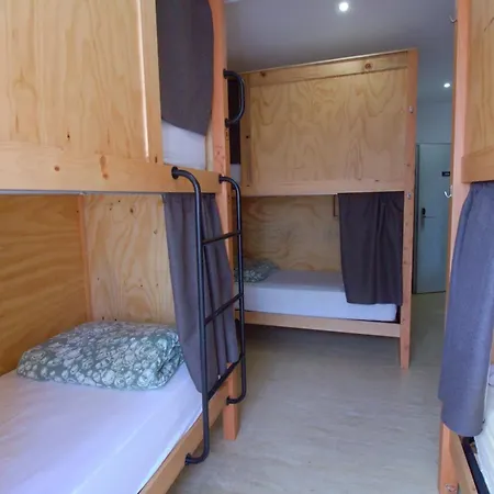 Auberge de jeunesse Wot Nomad *