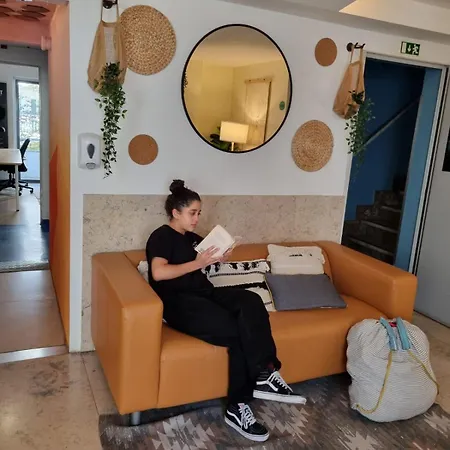 Wot Nomad Vandrarhem Lisboa