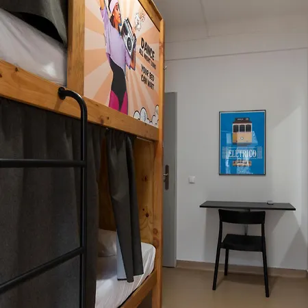 Wot Nomad Social Hostel Lissabon