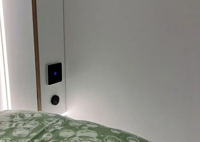 Wot Nomad Social ホステル *